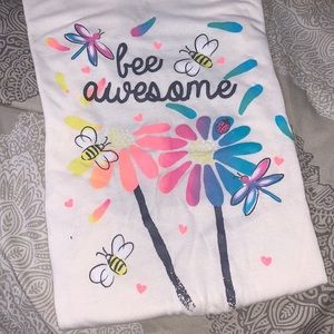 Girls Bee Awesome short-sleeve graphic tee